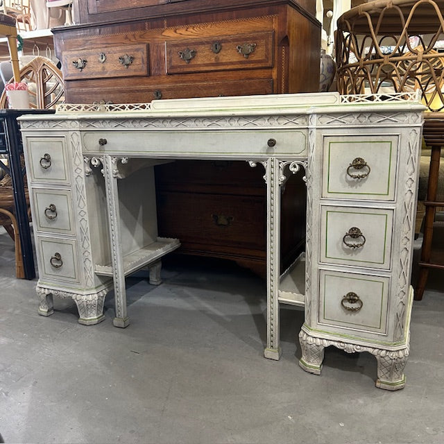 Chinoiserie vanity desk