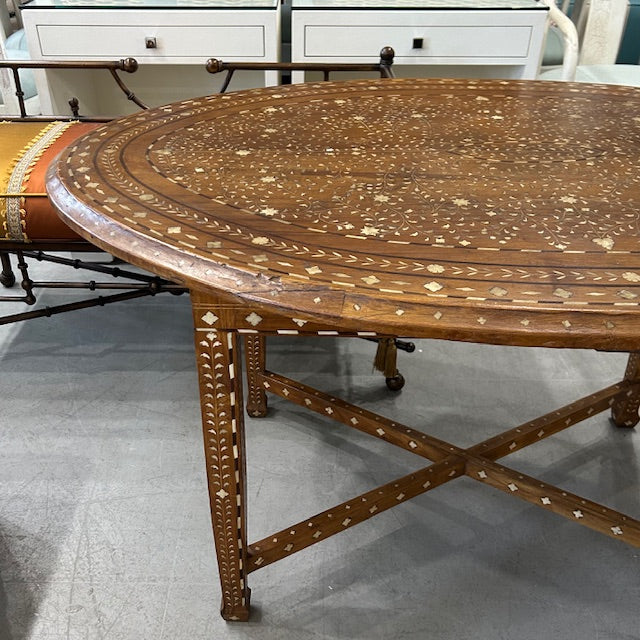 oval inlaid table / desk