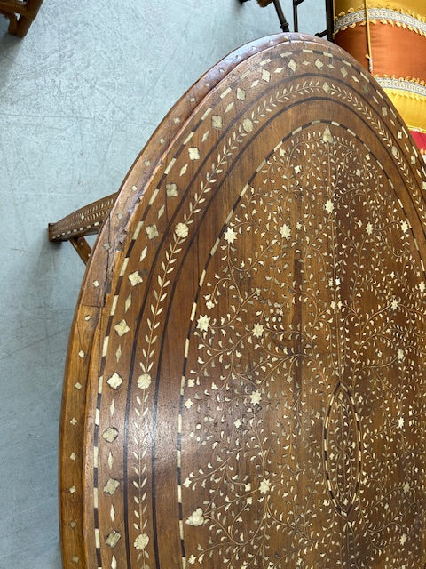 oval inlaid table / desk